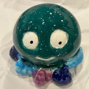 Hand-painted Pottery - Octopus 🐙